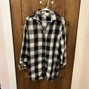 Victoria’s Secret Black White Plaid Flannel Button-Up Nightgown Pajamas Medium